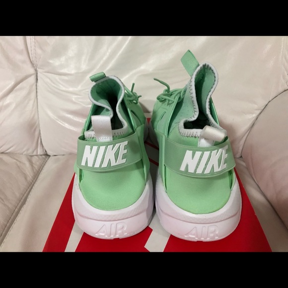 Nike Air Huarache Run Ultra Mint Grey White New - Picture 5 of 8